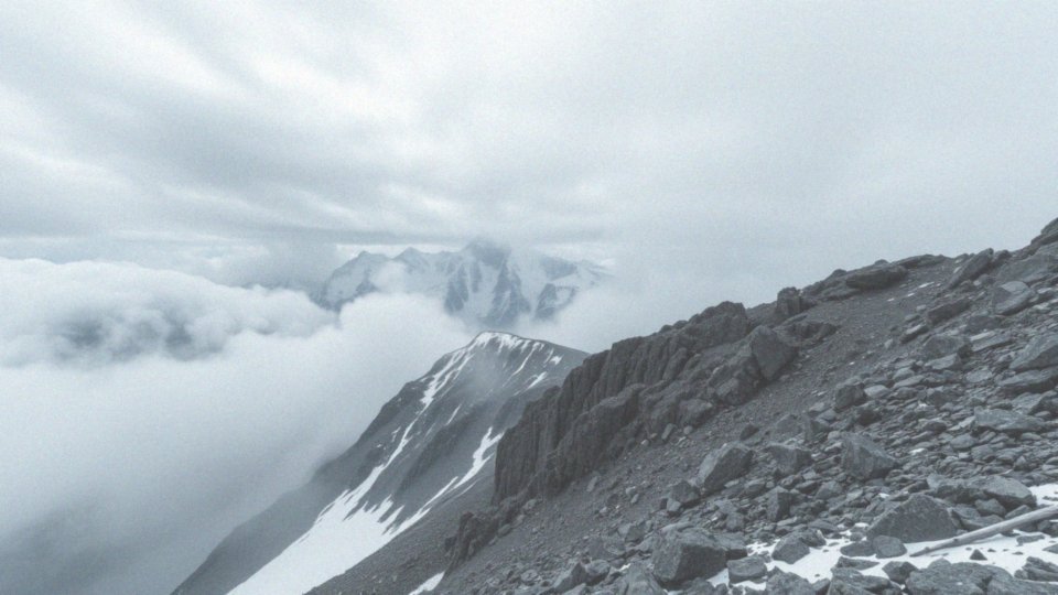 Jakie znaczenie ma szczyt Mont Blanc w przemianie Kordiana?