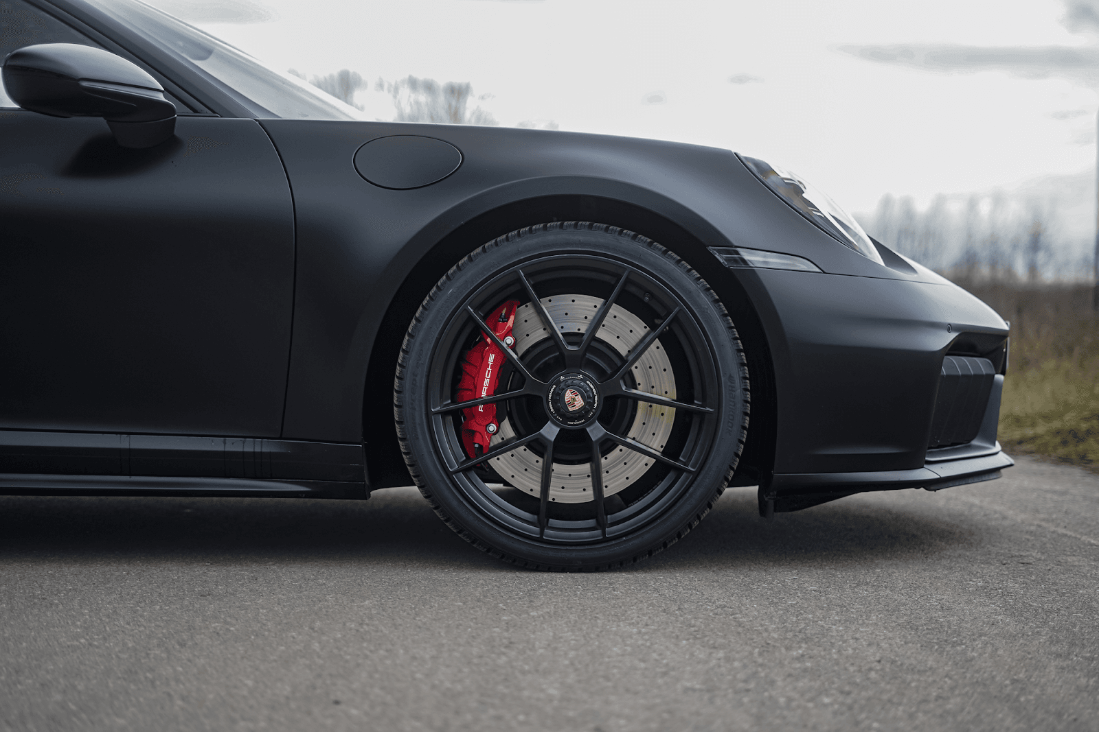 Wynajem sportowego auta bez stresu